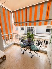 Apartament a Paseo Areca