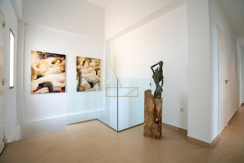Foto 2e041eb7-a757-4fa1-ad4e-8350d22a8218. Chalet moderno chalet la vella con impresionantes vistas en Altea