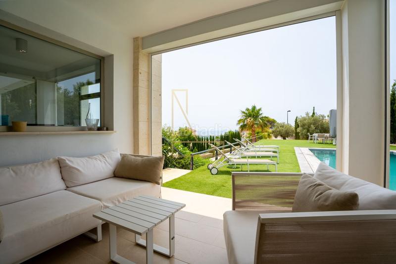 Foto 9cc696f7-3daa-4273-abf0-8f76a6b145f4. Chalet moderno chalet la vella con impresionantes vistas en Altea