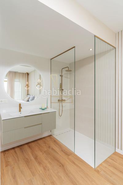 Foto aa969391-2cb6-403d-bc94-ace7dd21be24. Piccolo appartamento con riscaldamento piscina in Benidorm