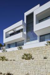 Xalet en Altea la Vella. Lujoso refugio minimalista con impresionantes vistas al mar en s
