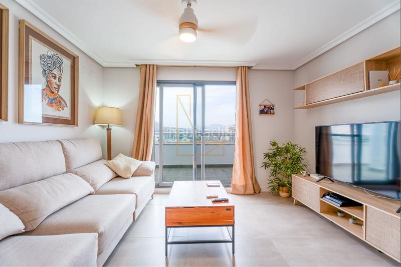 Foto 496d7d27-fcd0-4050-8e6a-53ef9cf921cc. Àtic amb calefacció piscina a Mirador de la Cala-Benimar Vila Joiosa (la)