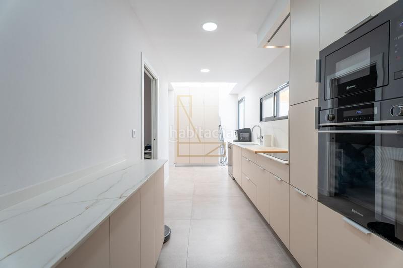 Foto c764d7fa-5abb-45a0-a104-c7fb25e2dd0b. Àtic amb calefacció piscina a Mirador de la Cala-Benimar Vila Joiosa (la)