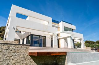 Chalet  El faig. Impresionante villa de nueva construcción junto a la playa de la