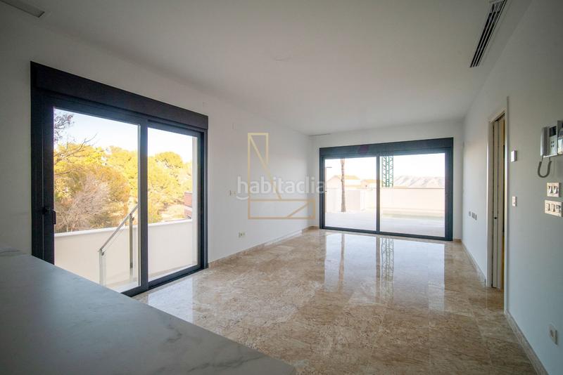 Foto 4a7ebe8e-1579-4097-ab51-40a16d307ad2. Casa amb calefacció piscina a Coloma Nucia (la)