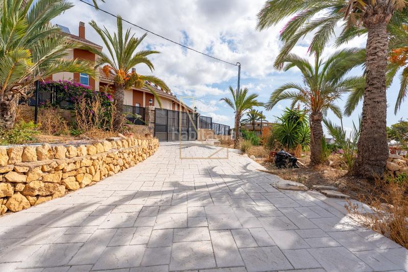 Foto 70fbd470-395c-4b0a-a73f-633833287e8f. Maison avec chauffage piscine dans Montebello - Nou Espai Nucia (la)