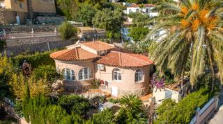 Haus in Maryvilla. Encantadora villa con impresionantes vistas al mar en maryvilla,