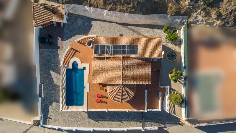 Foto 245d2658-9ef2-4ddc-acce-4957a6188523. Casa con riscaldamento piscina in Oltamar - Cucarres Calp