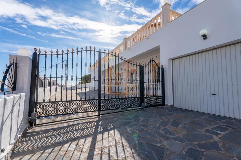 Foto 2f94dfaf-ff9d-48d5-99df-92c24c03f8d3. Casa con riscaldamento piscina in Oltamar - Cucarres Calp