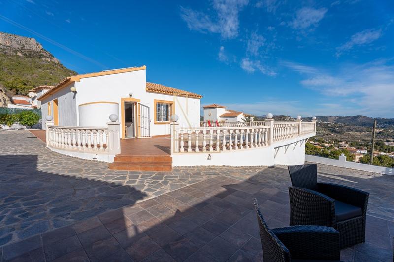 Foto aaa2c99f-039a-44a5-8b05-a5a930d85419. Casa con riscaldamento piscina in Oltamar - Cucarres Calp