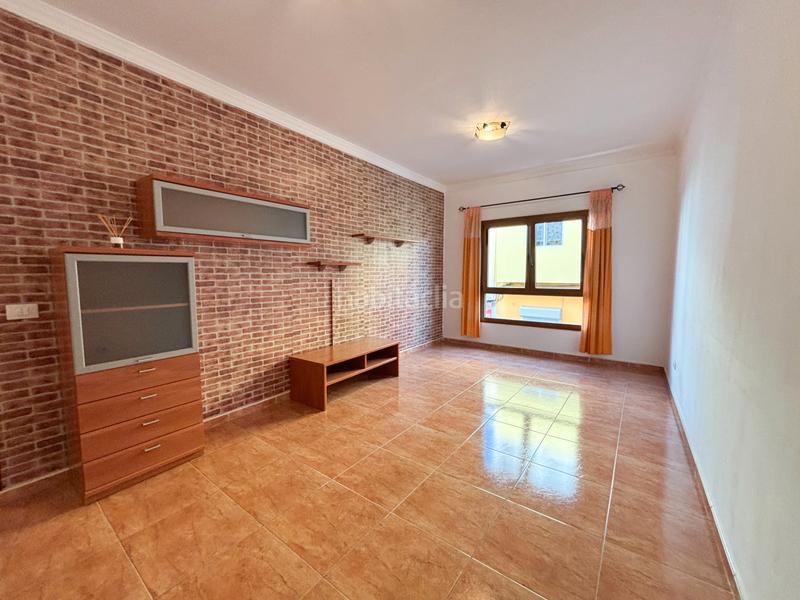 Foto 3e081f7b-373b-4366-86d3-968b7e9ac207. Pis a calle louis braille 30 a Carrizal Ingenio