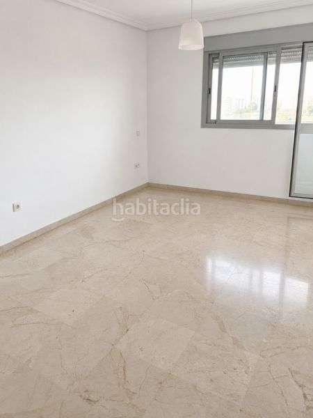 Foto e8597287-d990-4131-99db-7b535463768b. Pis amb calefacció aparcament piscina a Bellavista Sevilla