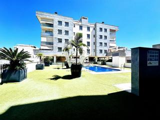 Apartament a Camino Viejo de Málaga. Una vivienda única en vélez málaga. amueblada!!.