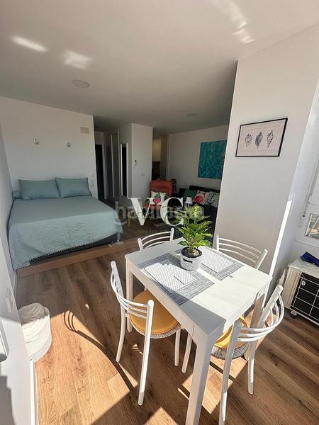 Foto 2dc21d9c-09eb-458c-83a0-7b5d61e63712. Rent studio with heating pool in Laguna Beach Torrox