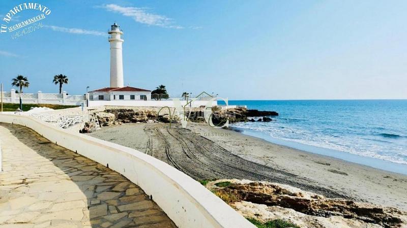 Foto 8eb8ba3e-337e-4be1-a815-081bbf6fa977. Rent studio with heating pool in Laguna Beach Torrox