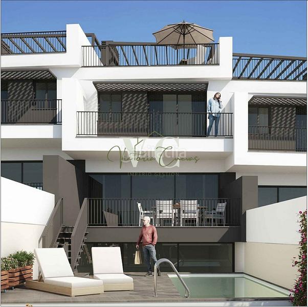 Foto 98f0f338-4ab9-42bb-bc1b-18a2f44348ae. Casa adosada 8 adosados en construcción . en Capistrano Nerja