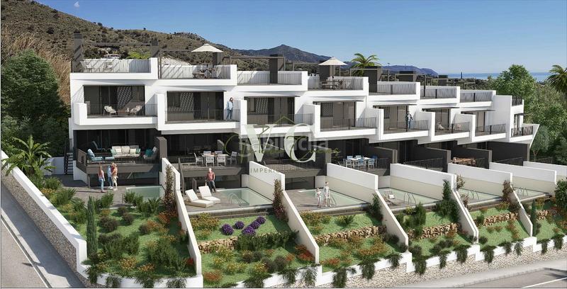 Foto d39f2c88-f671-417e-8917-4ec48cb1a2e0. Casa adosada 8 adosados en construcción . en Capistrano Nerja