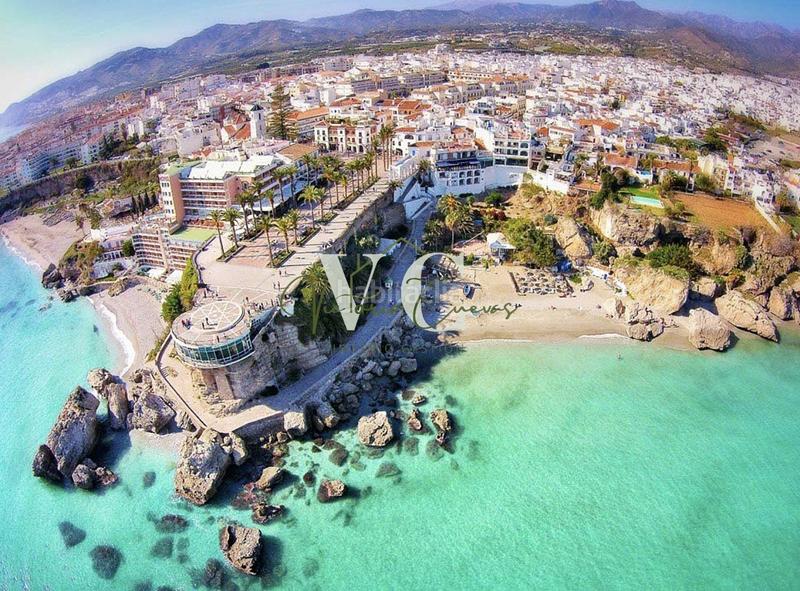 Foto f90e332c-cfba-4b86-836c-4e1ec76699cf. Casa adosada 8 adosados en construcción . en Capistrano Nerja