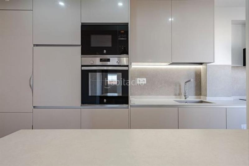 Foto 8b29bfad-73ae-4fe9-a9ac-464e42e48bc6. Appartement avec chauffage dans Hispanoamérica-Bernabéu Madrid