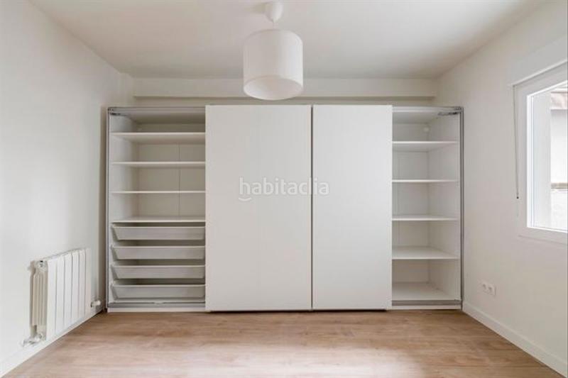 Foto 8a3f98c5-d498-41b6-bbab-253a67fb7bfc. Flat with heating in Numancia Madrid