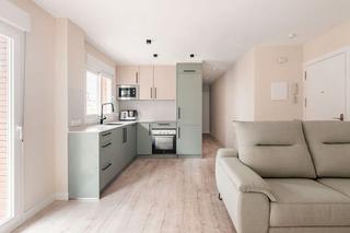 Etagenwohnung in Calle de Vicenta Parra