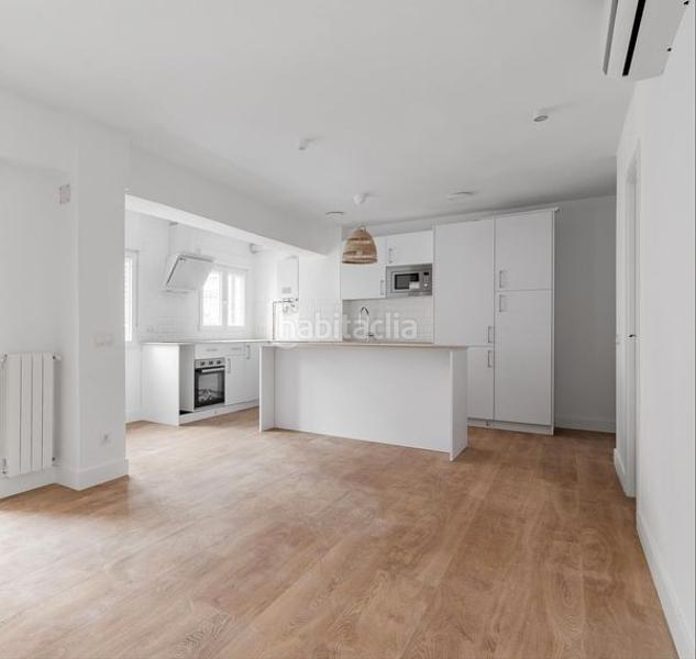 Foto 951b9998-3dfa-4811-b63d-a45b9ad6bb4c. Piso en Fontarrón Madrid