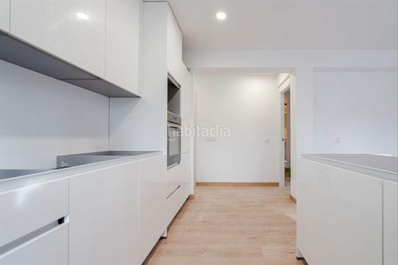 Foto 1910f21f-4748-4315-aac7-92812a296319. Piso en Abrantes Madrid
