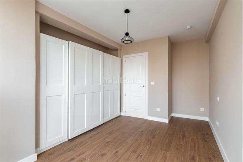 Foto 06f463a6-ea46-4e79-b0de-98effc15336a. Piso en Vinateros Madrid