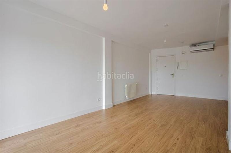 Foto bbd28b90-d44d-4bdf-9502-970901418c7e. Appartement avec chauffage dans Aluche Madrid
