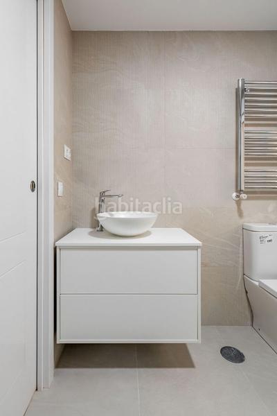 Foto a2f45246-d911-448b-89b9-14381ccce301. Piso en Guindalera Madrid