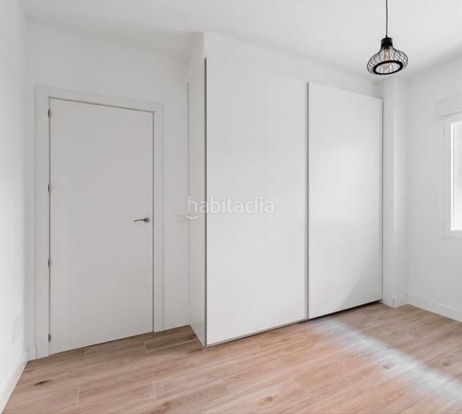 Foto ce61a4ba-7084-4226-b5f1-f71587a55660. Piso en Guindalera Madrid
