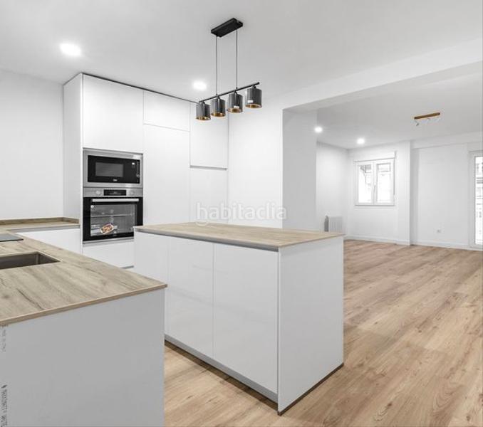 Foto d333166c-62b7-4e4f-857a-9ff51eda0b19. Etagenwohnung mit heizung in Pacífico Madrid