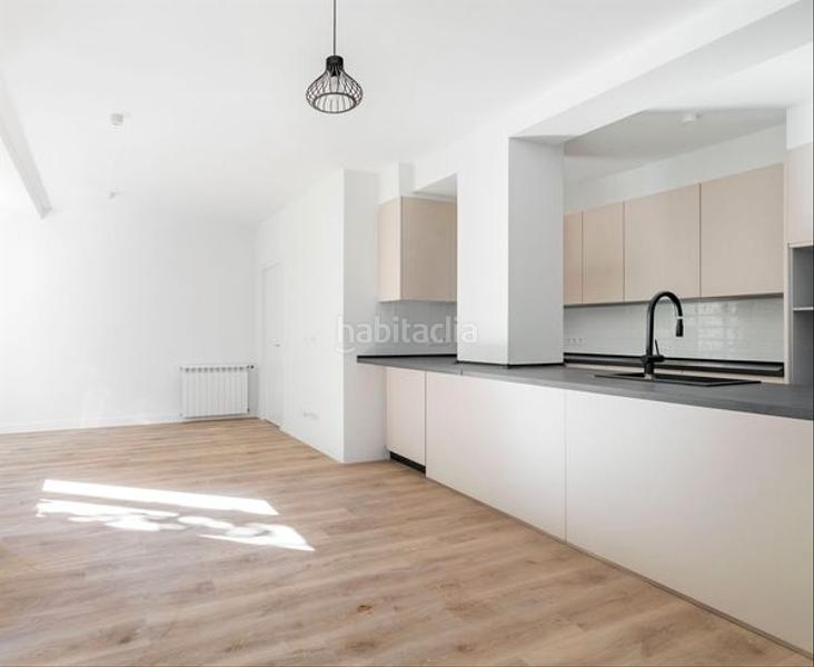 Foto 50d2f7d9-cc42-4c82-bd2e-943c16ba97eb. Appartamento con riscaldamento in Adelfas Madrid