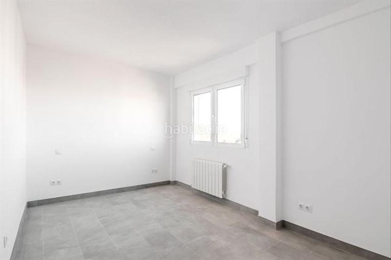 Foto f46027a7-bfa2-46e3-b46c-2c1179fea88e. Flat with heating in Palomeras Bajas Madrid