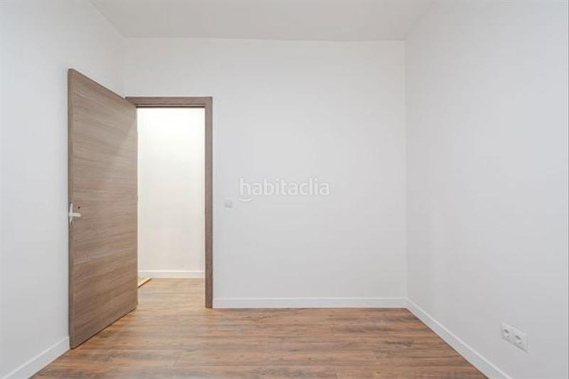 Foto c8797668-bec3-4229-bc8a-763ff01335f8. Flat with heating in Tres Olivos-Valverde Madrid