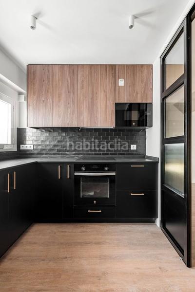 Foto 8da1fbf4-2a9d-4d01-80c9-b2860fce7bc1. Etagenwohnung mit heizung in Pinar del Rey Madrid