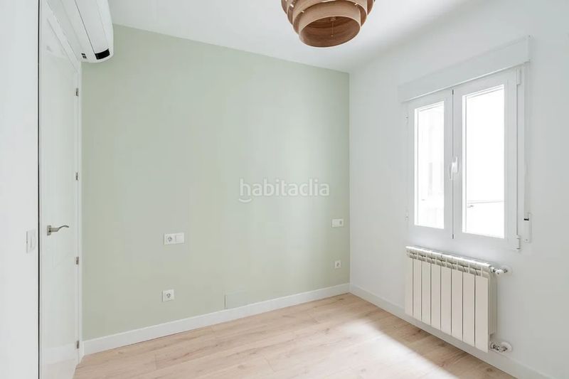 Foto 13cd4d40-87ea-4655-bf4e-66c3c26bf361. Flat with heating in Valdeacederas Madrid