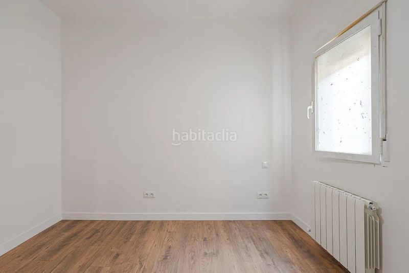 Foto 67a8f5ac-efcb-4439-b29f-eeb358c37b0a. Piso en Zofío Madrid