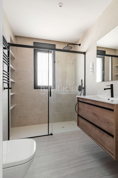 Foto 18e464d6-2585-4935-b4ae-2183da42873e. Piso en Pinar del Rey Madrid