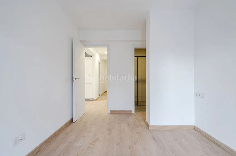 Foto f502569f-5c47-4a28-89a2-e022238f131e. Flat with heating in Chopera Madrid