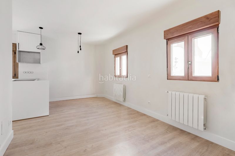 Foto f17d8f95-75b9-4c78-a271-9b7e394d9e5d. Pis amb calefacció a Amposta Madrid