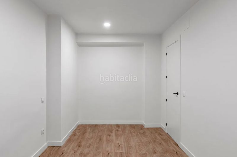 Foto 4f7fb370-602a-4496-a92f-a14163bf6456. Piso en Ventas Madrid