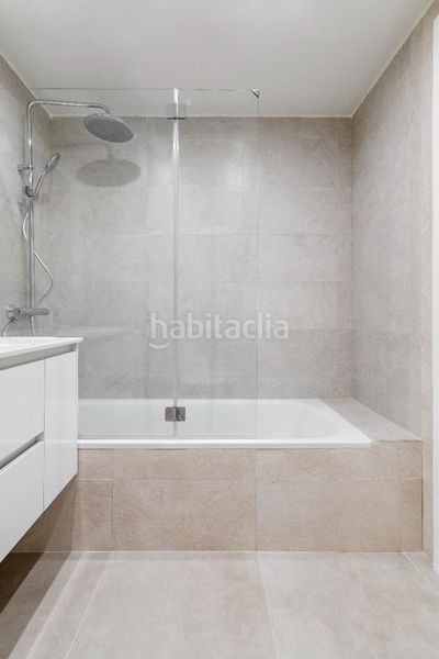 Foto e2c41efc-9c25-4621-a047-820bad174aec. Appartamento con riscaldamento in Pueblo Nuevo Madrid