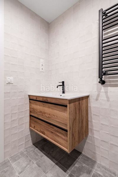 Foto 876a4c11-0ef5-4a22-88c5-275e76586f14. Piso en Pavones Madrid