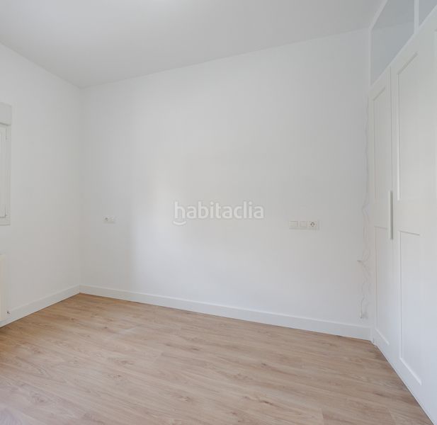 Foto 8d3501f0-ed2e-435d-a831-bcd772ee309d. Piso en Pinar del Rey Madrid