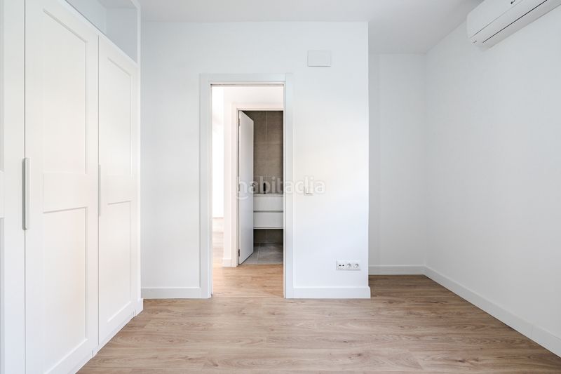 Foto e162f84a-8235-4bad-8bac-4c93acbea7c8. Piso en Pinar del Rey Madrid