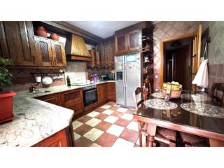 Casa adosada  N/a. Se vende magnifico chalet adosado en numancia de la sagra