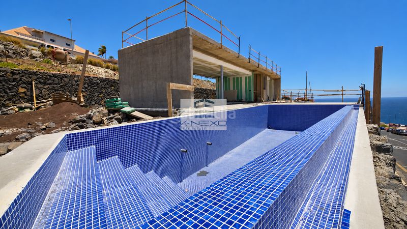 Foto 5bcb3c25-5745-44cd-9d85-cd1f2f2539bb. Casa amb aparcament piscina a Radazul Rosario (El)