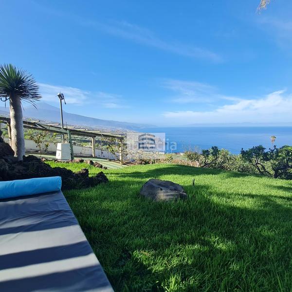 Foto a3bd5e7e-30c2-40c6-bdbd-a65898c88252. Chalet esta exclusiva villa con impresionantes vistas, ubicada en la costa norte de tenerife, entre la victoria y la matanza de acentejo, en Matanza de Acentejo (La)