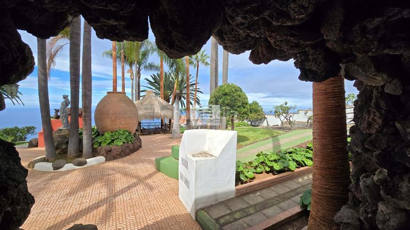 Foto e432aff4-3da5-4107-9e09-dded49a91419. Chalet esta exclusiva villa con impresionantes vistas, ubicada en la costa norte de tenerife, entre la victoria y la matanza de acentejo, en Matanza de Acentejo (La)